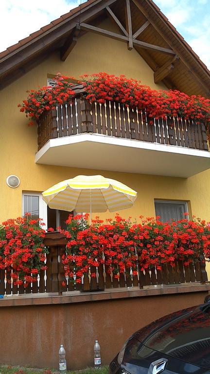 Akácfa Hortenzia Apartman Zalakaros Exterior foto